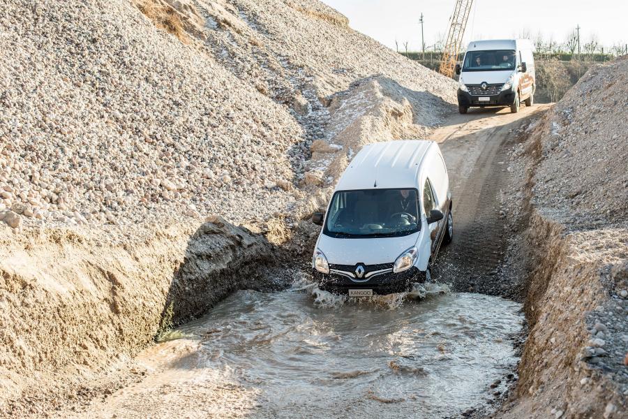  Renault Kangoo Van X-Track 2016 года  (фото 12 из 31)